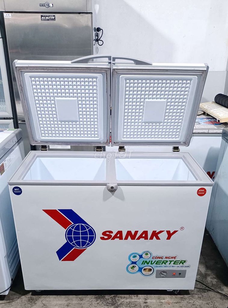 Фото 2: Морозильная камера Sanaky 280L инвертор
