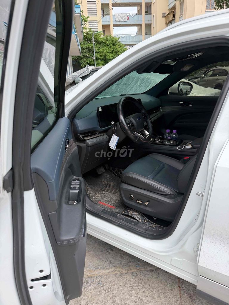 Фото 2: Ford Territory Titanium X 2023 белый