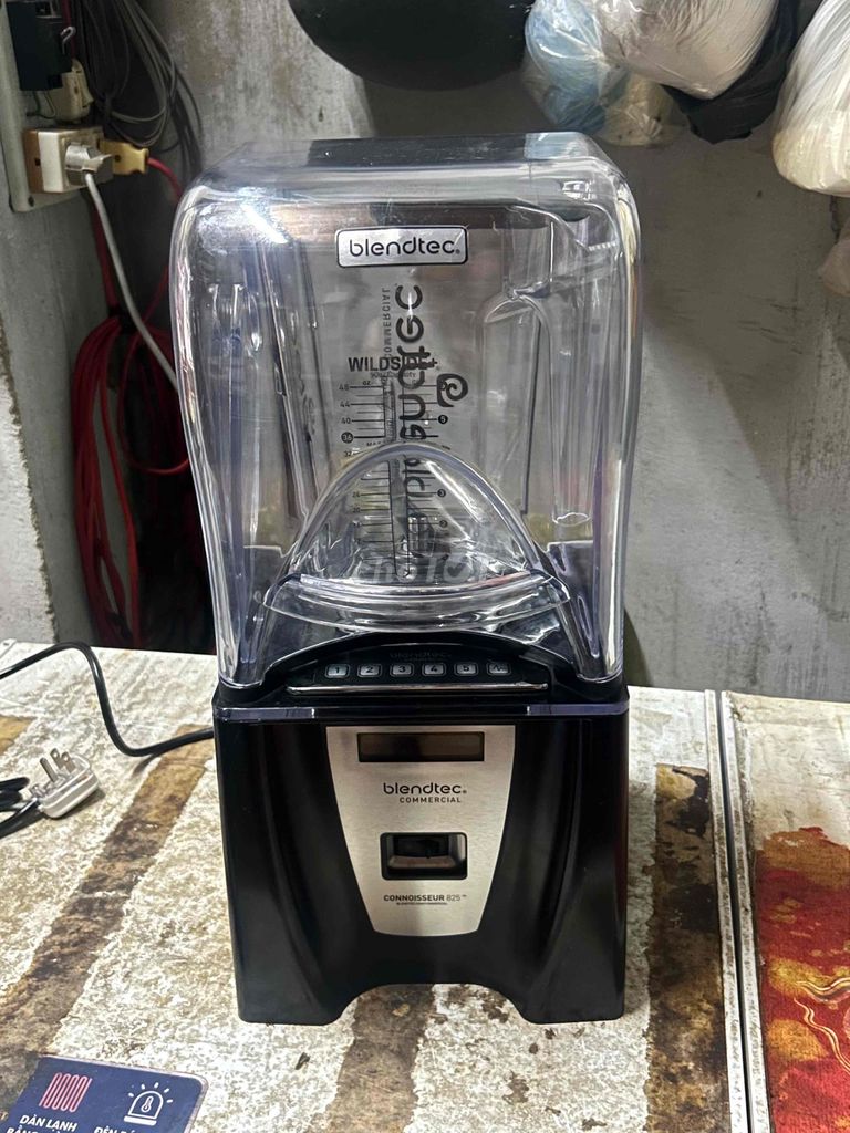 Фото 2: Блендер Blendtec Connoisseur 825 черный, новый 9