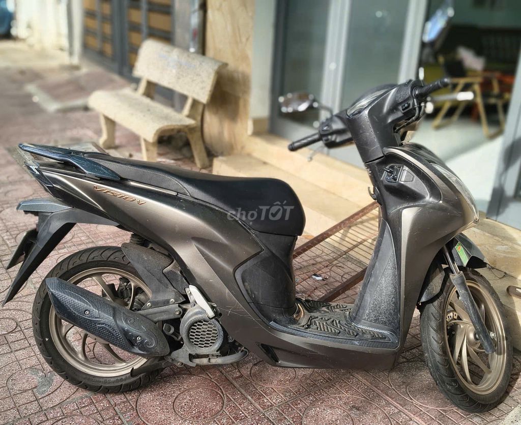 Фото 2: Honda Vision 2025 Коричневый 19,000км