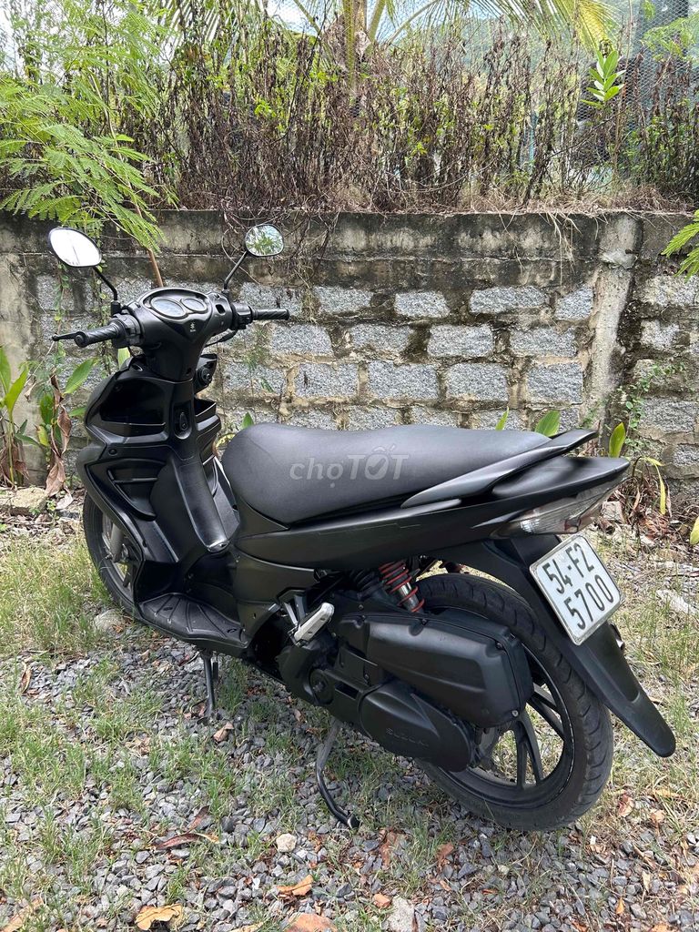 Фото 3: Suzuki Hayate 125 черный