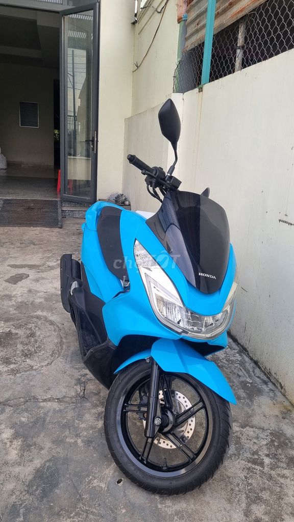 Фото 3: Honda PCX 2014