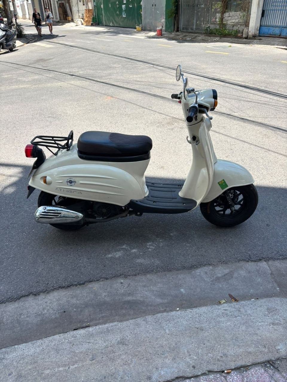 Фото 2: Продаётся скутер CREA 50cc, конец 2022 года выпуска