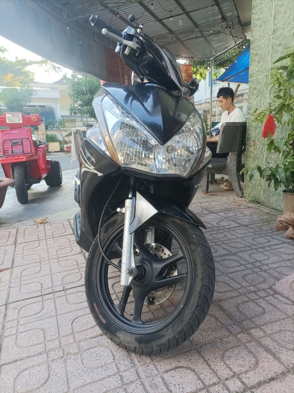 Продаётся надёжный Honda Air Blade 2012 года, инжектор