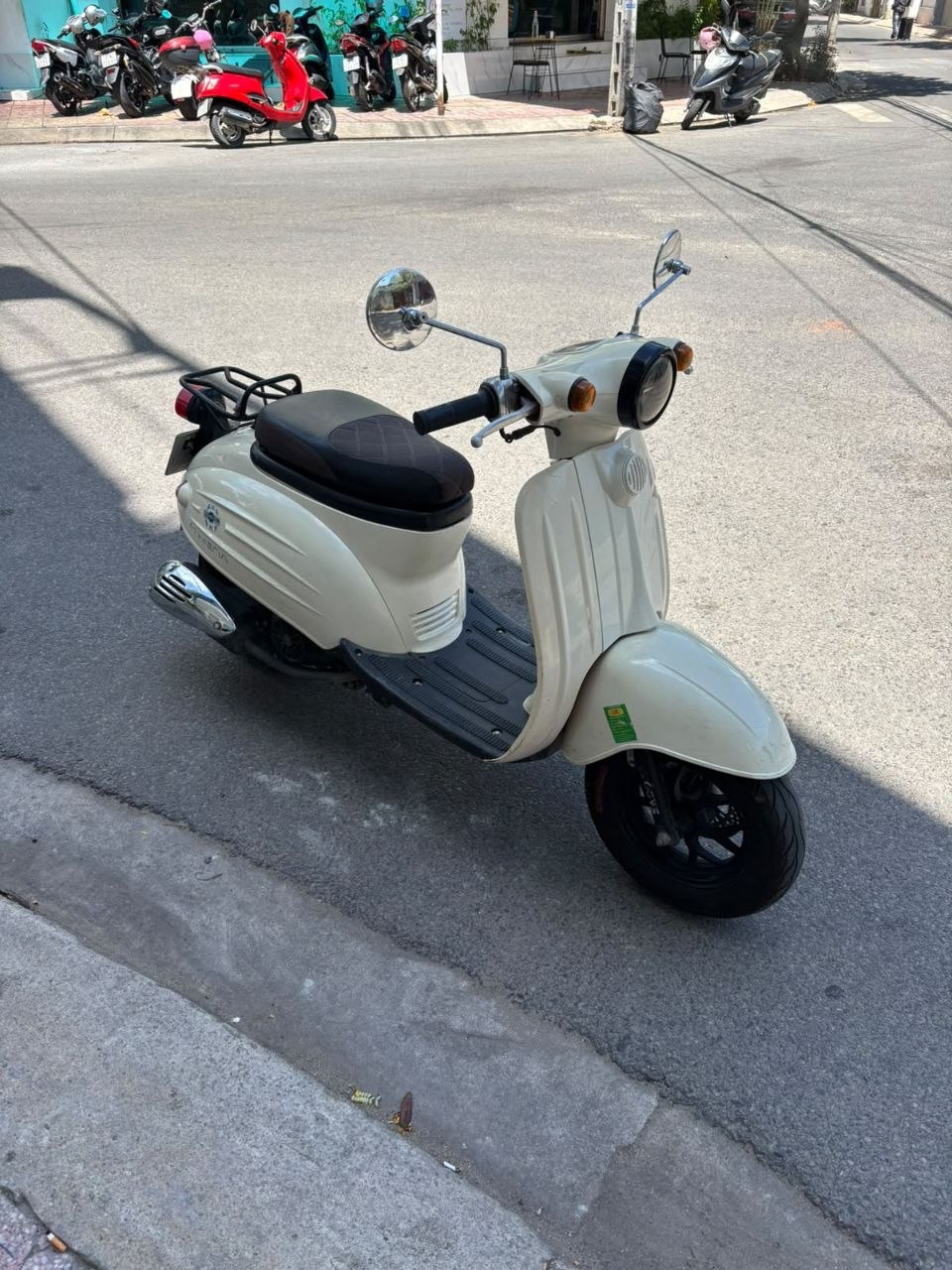 Продаётся скутер CREA 50cc, конец 2022 года выпуска