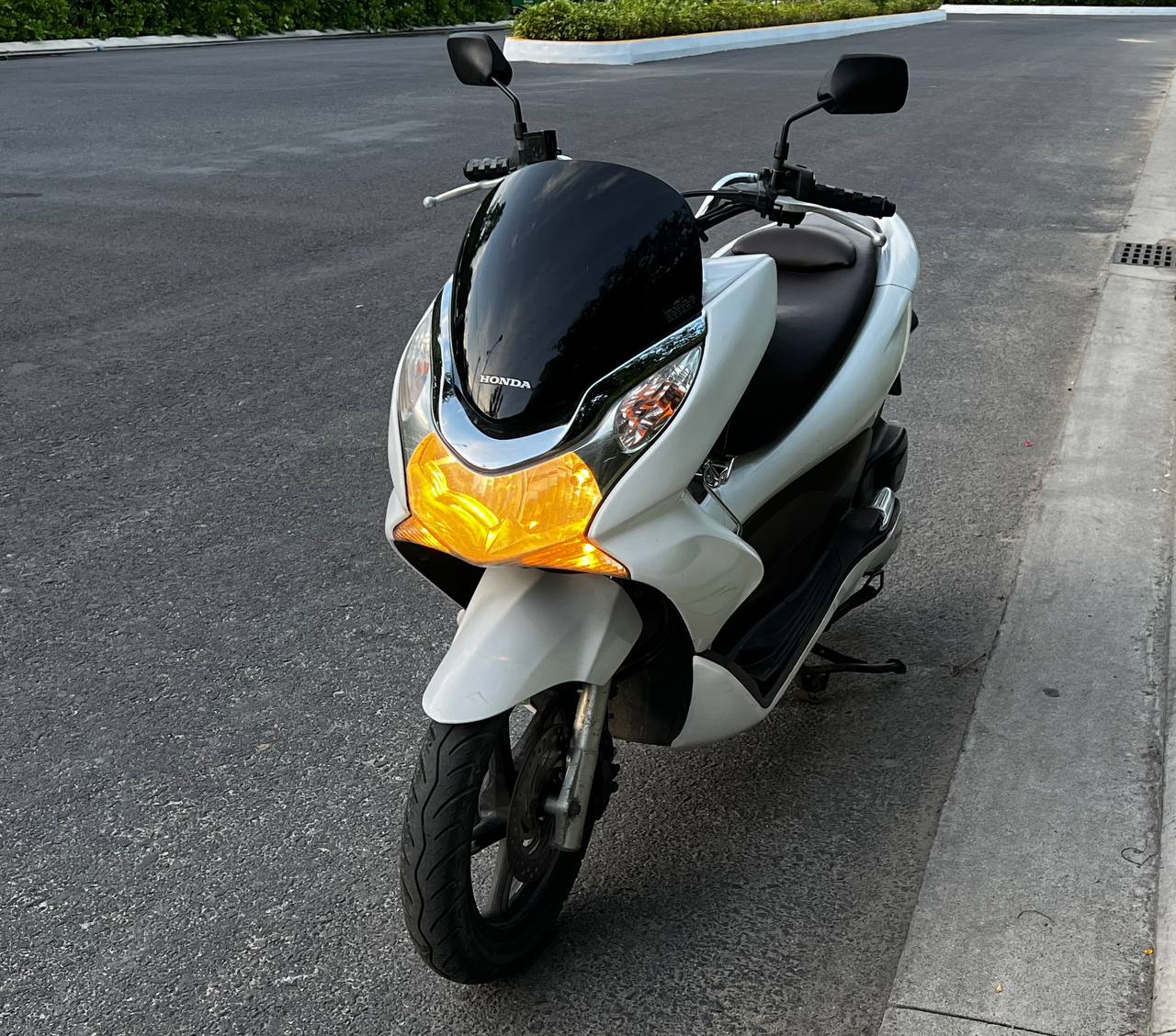 Продаётся Honda PCX 125 первого поколения