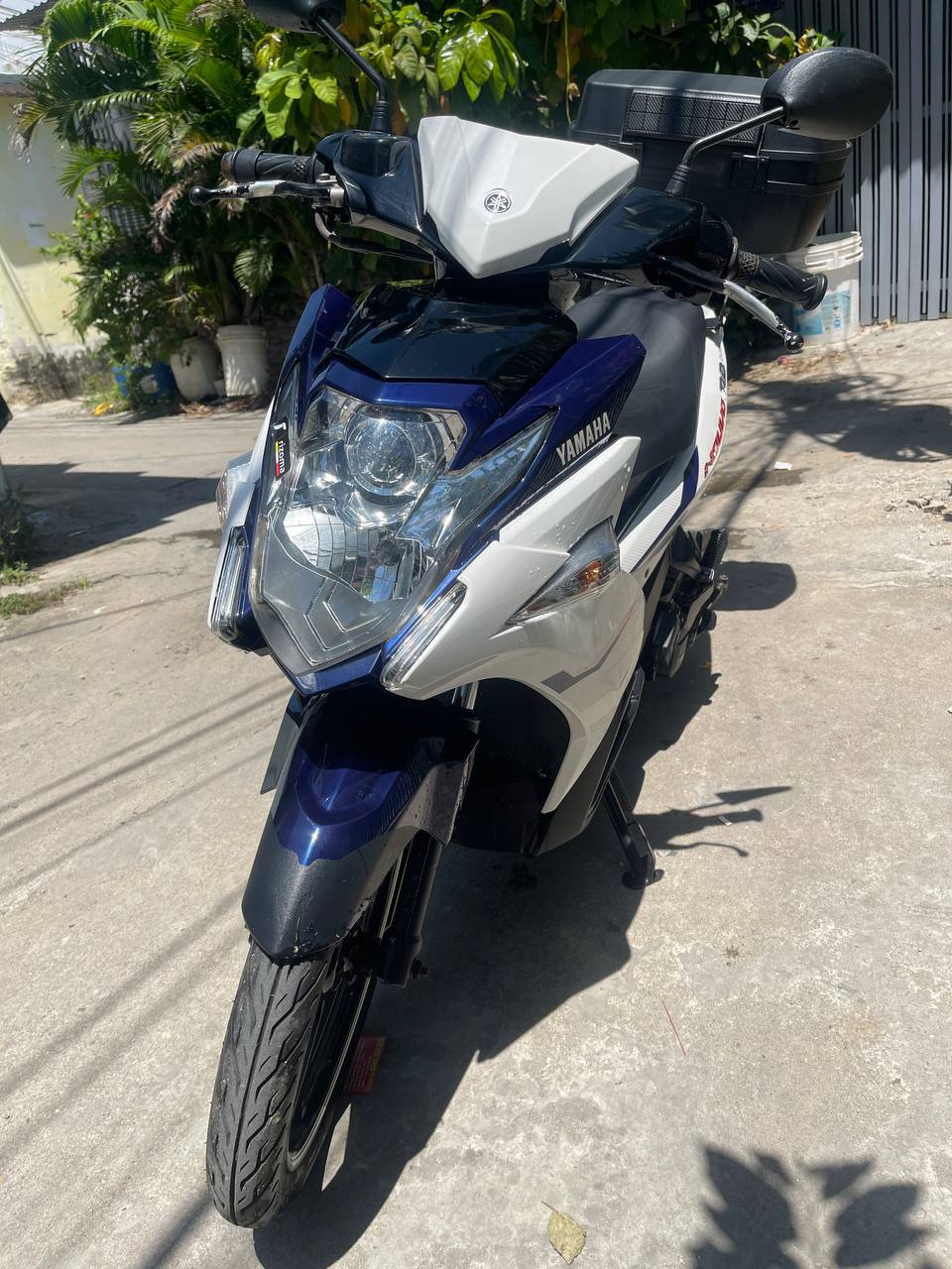 Продаётся скутер Yamaha Nouvo SX 125cc в хорошем состоянии, владелец п